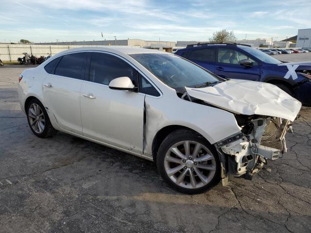 Photo 3 VIN: 1G4PP5SKXD4115897 - BUICK VERANO 