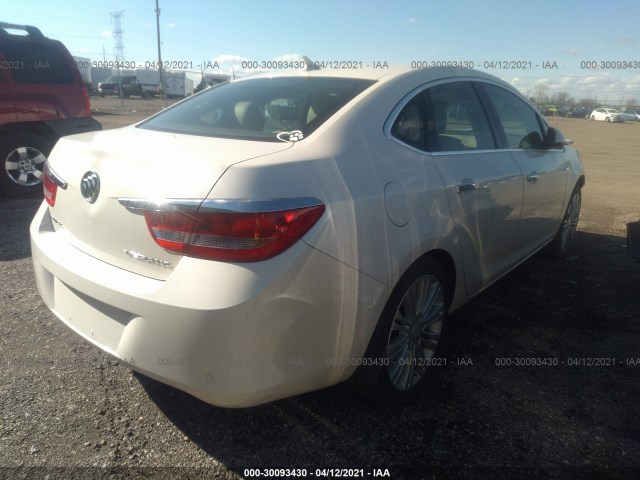 Photo 3 VIN: 1G4PP5SKXD4173833 - BUICK VERANO 