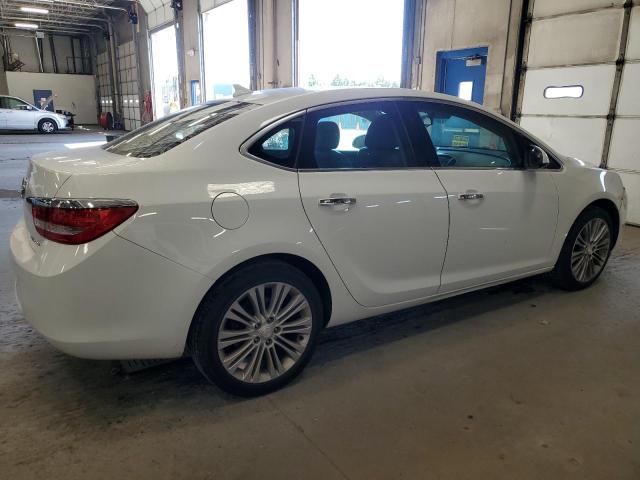 Photo 2 VIN: 1G4PP5SKXD4207642 - BUICK VERANO 