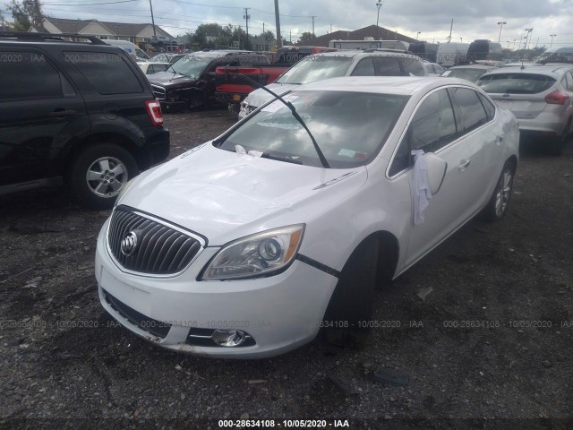 Photo 1 VIN: 1G4PP5SKXE4108336 - BUICK VERANO 