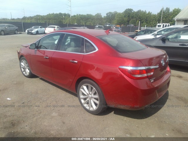 Photo 2 VIN: 1G4PP5SKXE4111785 - BUICK VERANO 