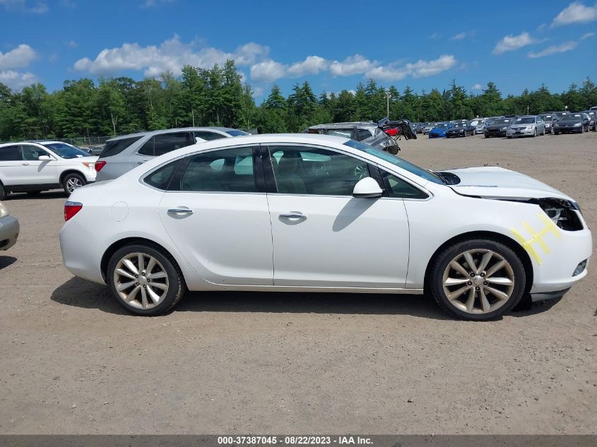 Photo 13 VIN: 1G4PP5SKXE4132717 - BUICK VERANO 