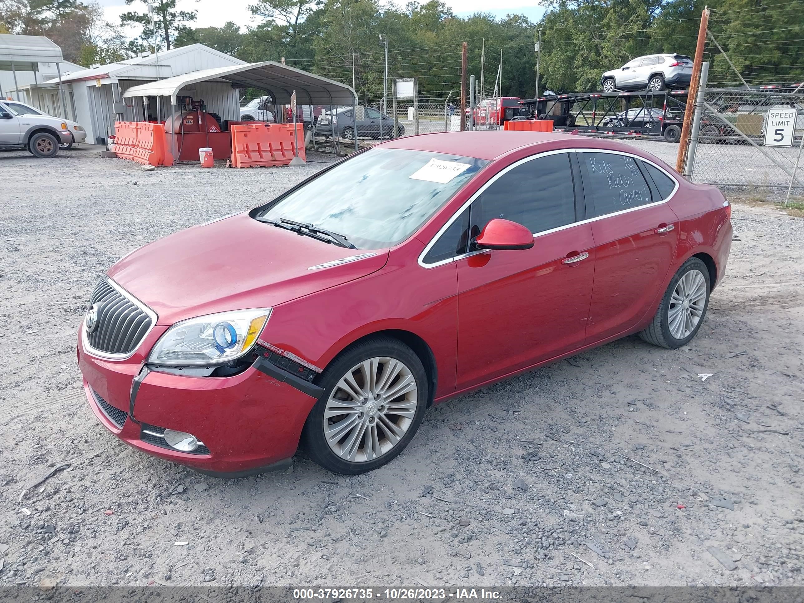 Photo 1 VIN: 1G4PP5SKXE4136945 - BUICK VERANO 