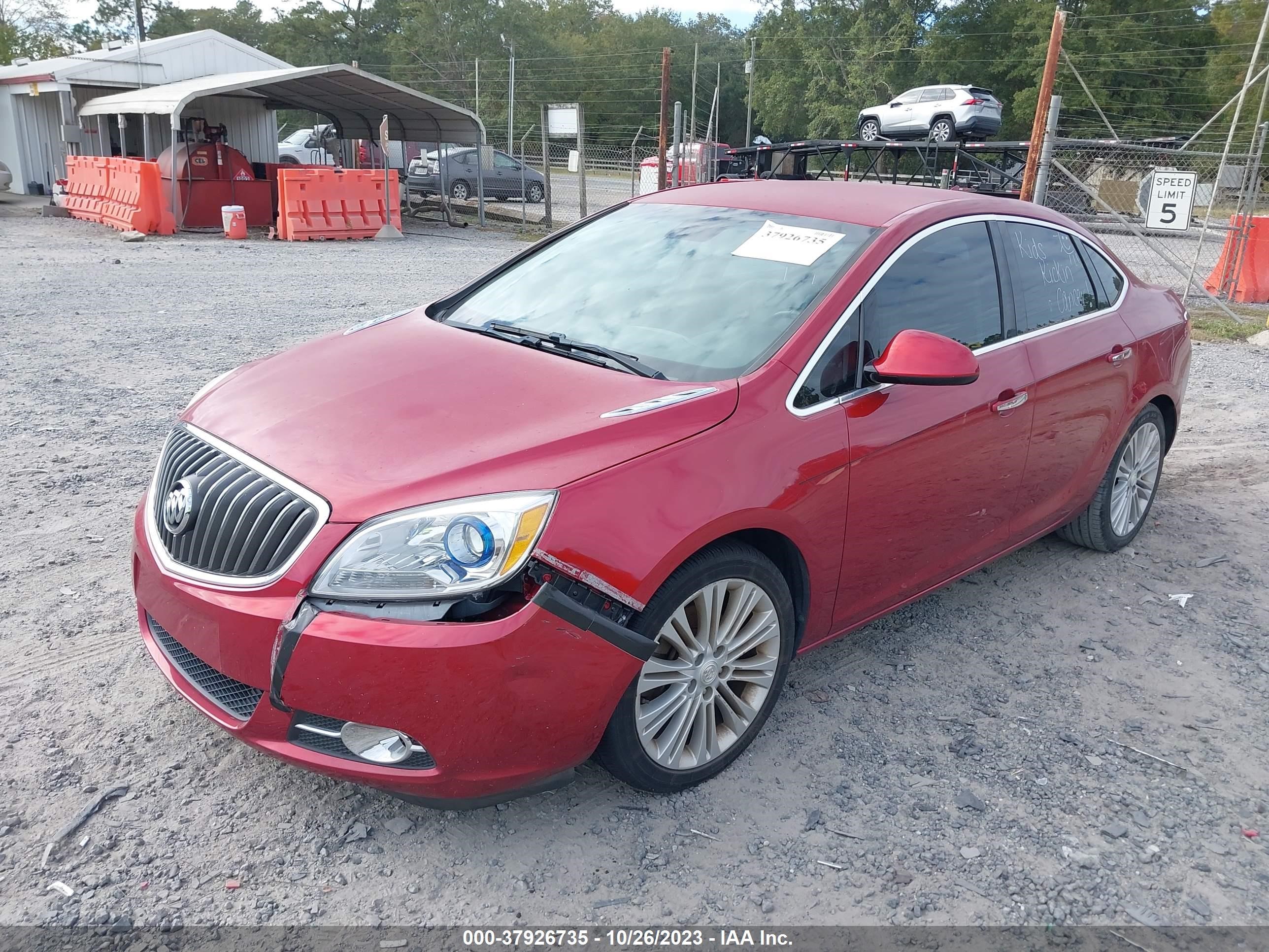 Photo 5 VIN: 1G4PP5SKXE4136945 - BUICK VERANO 