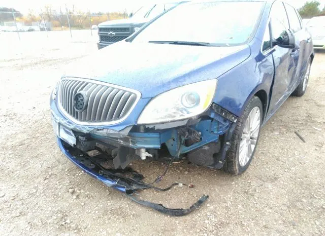 Photo 5 VIN: 1G4PP5SKXE4188155 - BUICK VERANO 