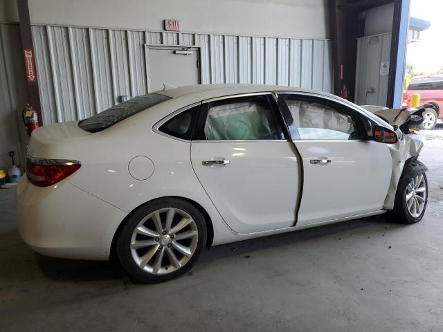 Photo 2 VIN: 1G4PP5SKXE4197616 - BUICK VERANO 