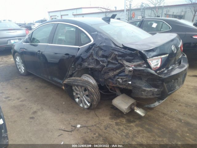 Photo 2 VIN: 1G4PP5SKXF4136154 - BUICK VERANO 