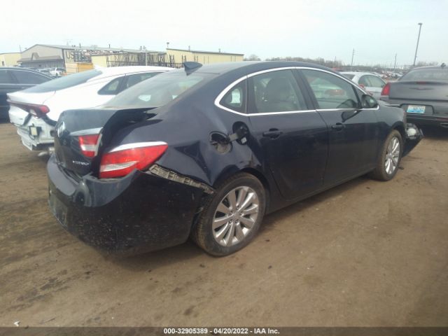 Photo 3 VIN: 1G4PP5SKXF4136154 - BUICK VERANO 