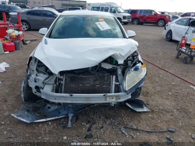 Photo 5 VIN: 1G4PP5SKXF4162933 - BUICK VERANO 