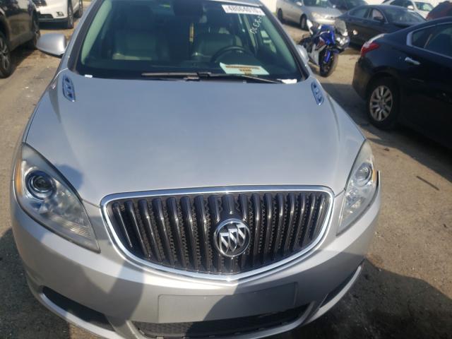 Photo 8 VIN: 1G4PP5SKXF4183278 - BUICK VERANO 