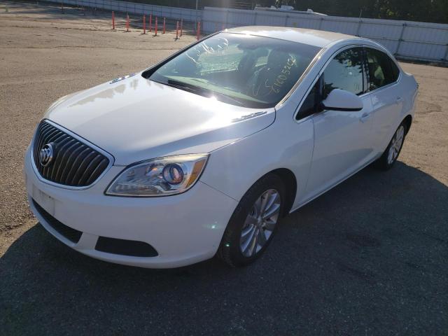 Photo 1 VIN: 1G4PP5SKXG4142019 - BUICK VERANO 