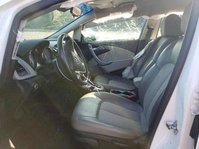 Photo 4 VIN: 1G4PP5SKXG4142019 - BUICK VERANO 