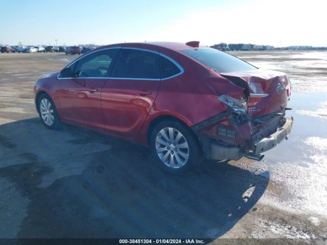 Photo 2 VIN: 1G4PP5SKXG4151027 - BUICK VERANO 