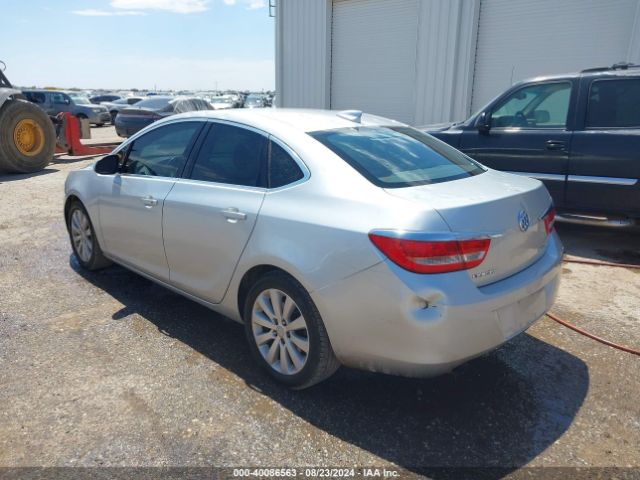 Photo 2 VIN: 1G4PP5SKXG4163243 - BUICK VERANO 