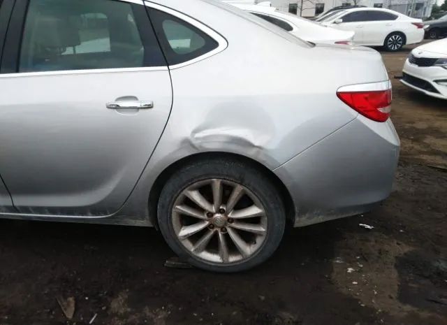 Photo 5 VIN: 1G4PR5SK0C4155351 - BUICK VERANO 