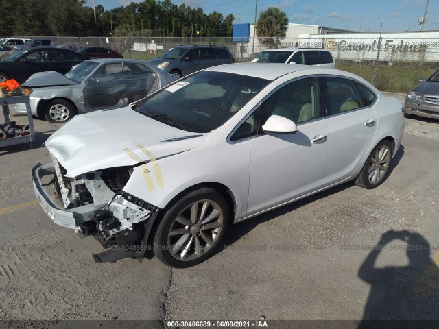 Photo 1 VIN: 1G4PR5SK0C4185174 - BUICK VERANO 