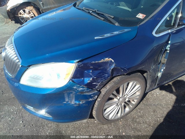 Photo 5 VIN: 1G4PR5SK0D4206817 - BUICK VERANO 