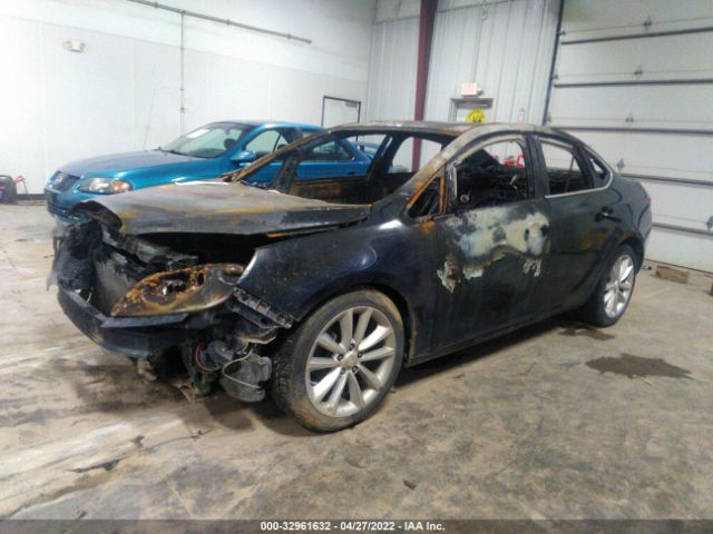 Photo 1 VIN: 1G4PR5SK0F4204696 - BUICK VERANO 