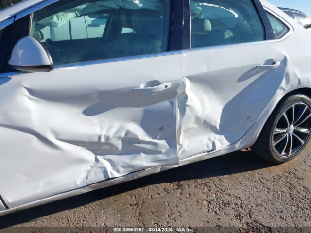 Photo 5 VIN: 1G4PR5SK0H4107159 - BUICK VERANO 