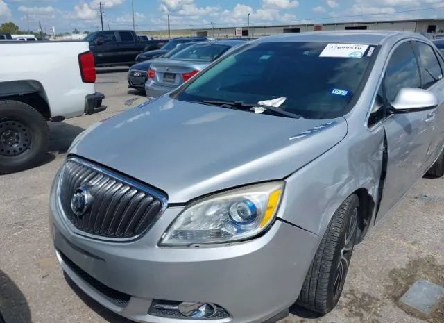 Photo 1 VIN: 1G4PR5SK0H4117559 - BUICK VERANO 