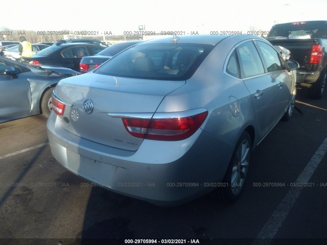 Photo 3 VIN: 1G4PR5SK1C4131205 - BUICK VERANO 