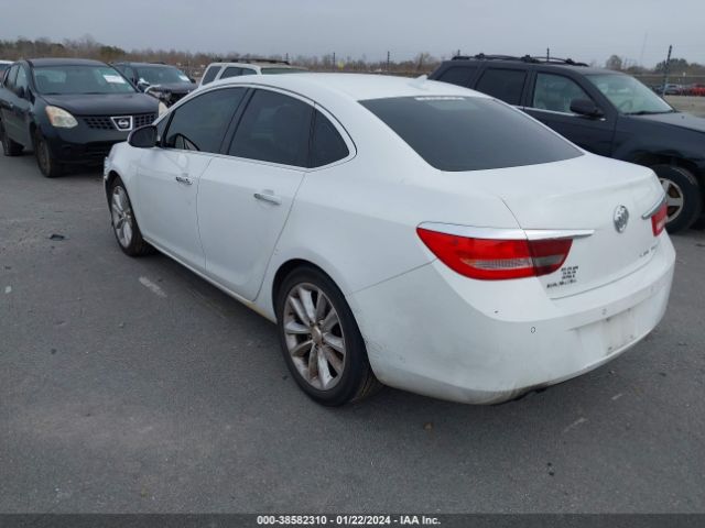 Photo 2 VIN: 1G4PR5SK1D4236716 - BUICK VERANO 