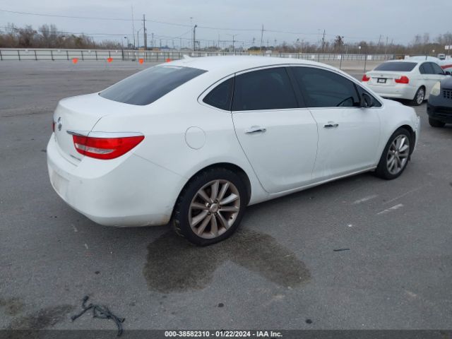 Photo 3 VIN: 1G4PR5SK1D4236716 - BUICK VERANO 