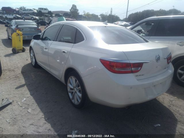 Photo 2 VIN: 1G4PR5SK1D4247070 - BUICK VERANO 