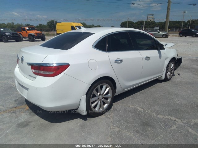 Photo 3 VIN: 1G4PR5SK1E4117419 - BUICK VERANO 