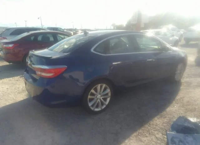 Photo 3 VIN: 1G4PR5SK1E4163977 - BUICK VERANO 