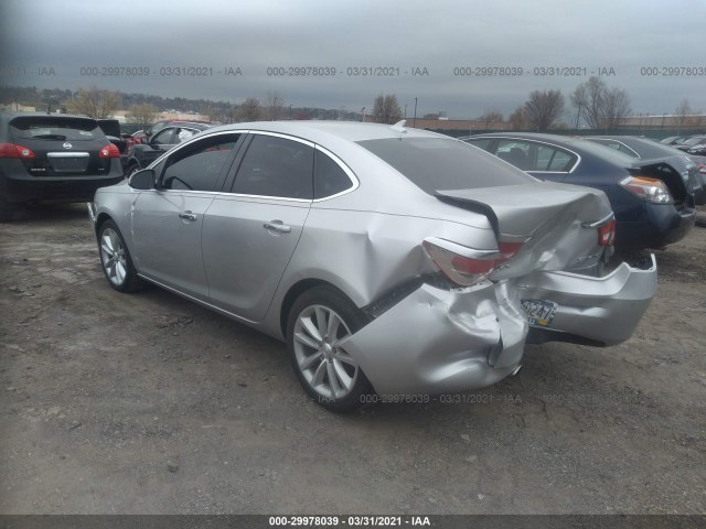 Photo 2 VIN: 1G4PR5SK1E4219030 - BUICK VERANO 