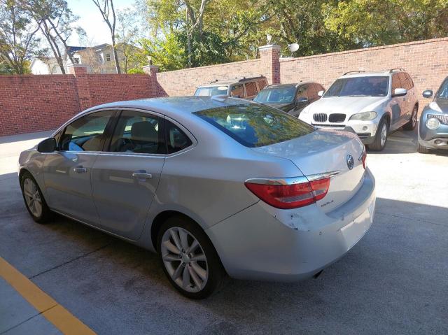 Photo 2 VIN: 1G4PR5SK1F4122900 - BUICK VERANO 