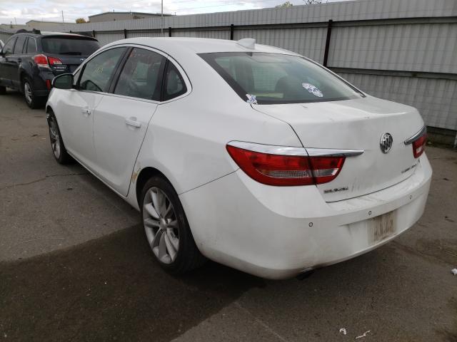 Photo 2 VIN: 1G4PR5SK1G4145109 - BUICK VERANO CON 