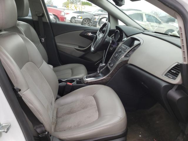 Photo 4 VIN: 1G4PR5SK1G4145109 - BUICK VERANO CON 