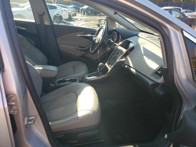 Photo 4 VIN: 1G4PR5SK2E4137002 - BUICK VERANO CON 