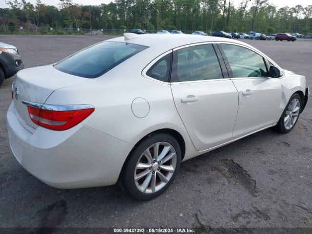 Photo 3 VIN: 1G4PR5SK2F4189313 - BUICK VERANO 