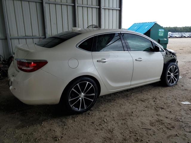 Photo 2 VIN: 1G4PR5SK2G4115035 - BUICK VERANO 