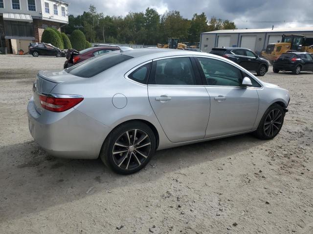 Photo 2 VIN: 1G4PR5SK2H4111388 - BUICK VERANO SPO 