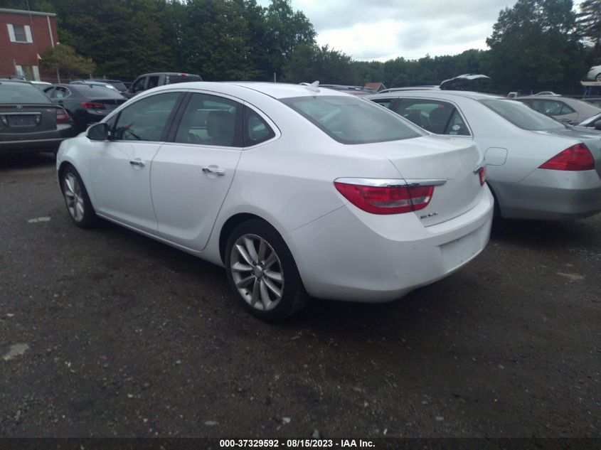 Photo 2 VIN: 1G4PR5SK3C4130203 - BUICK VERANO 