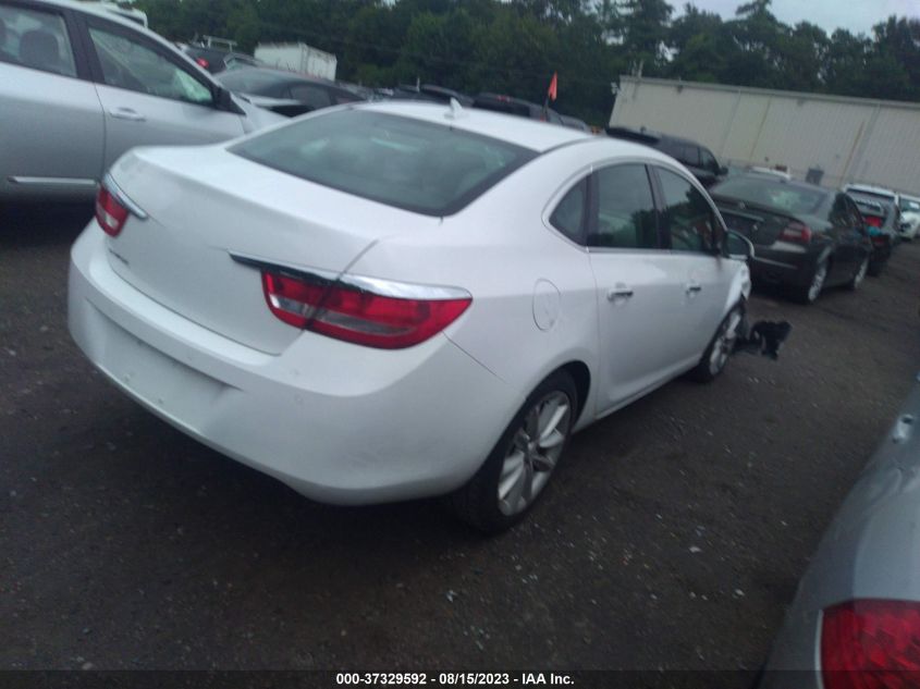 Photo 3 VIN: 1G4PR5SK3C4130203 - BUICK VERANO 