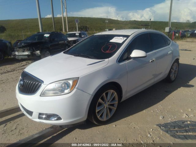 Photo 1 VIN: 1G4PR5SK3C4185282 - BUICK VERANO 