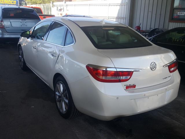 Photo 2 VIN: 1G4PR5SK3C4215414 - BUICK VERANO CON 