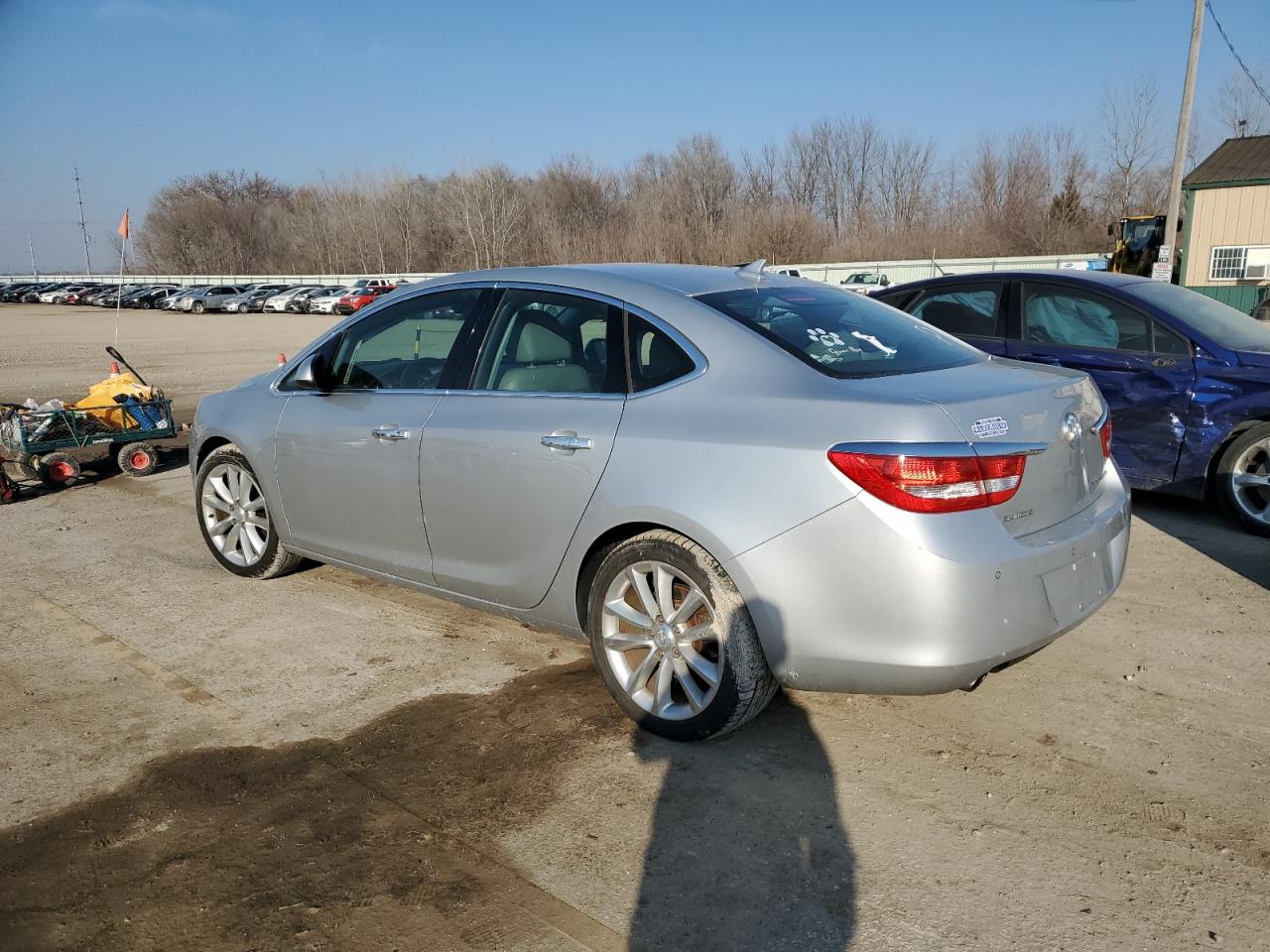 Photo 1 VIN: 1G4PR5SK3D4121177 - BUICK VERANO 