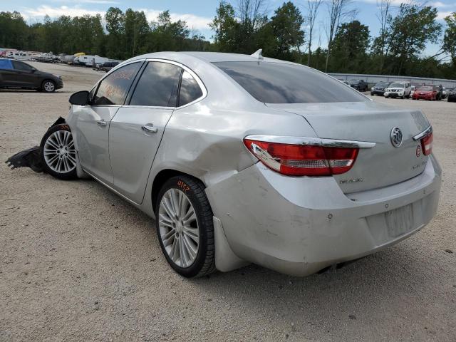 Photo 2 VIN: 1G4PR5SK3D4250939 - BUICK VERANO CON 