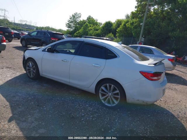 Photo 2 VIN: 1G4PR5SK3E4154701 - BUICK VERANO 