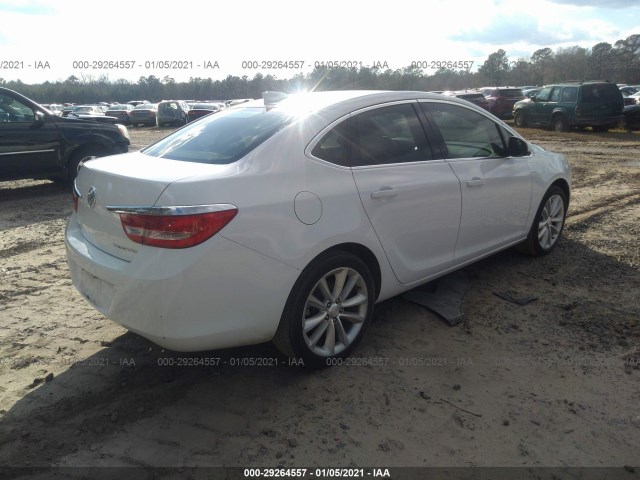 Photo 3 VIN: 1G4PR5SK3F4107234 - BUICK VERANO 