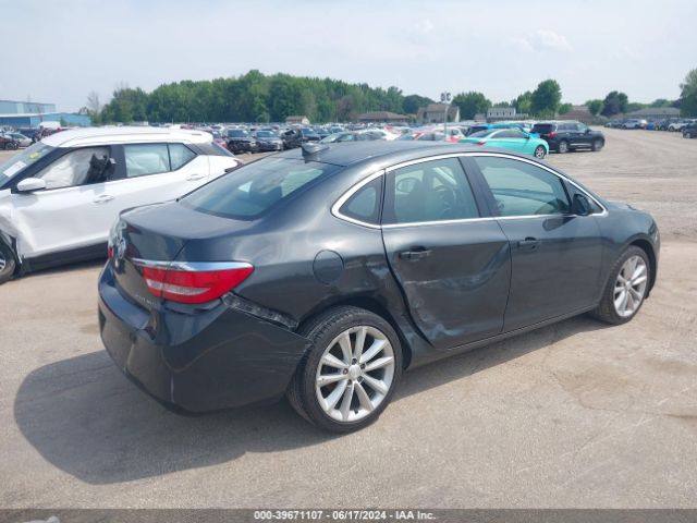 Photo 3 VIN: 1G4PR5SK3F4114104 - BUICK VERANO 