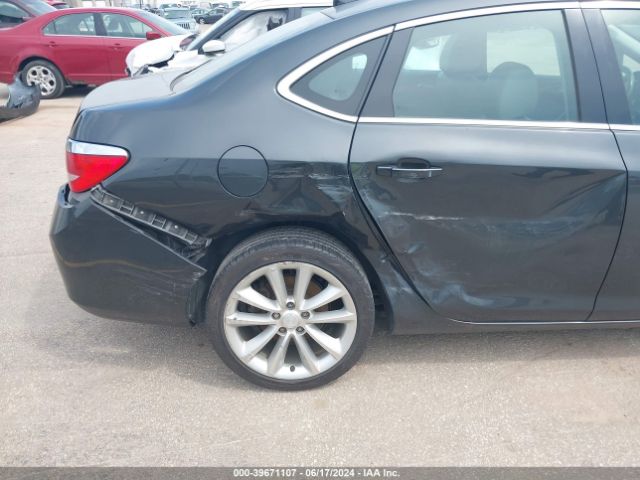 Photo 5 VIN: 1G4PR5SK3F4114104 - BUICK VERANO 