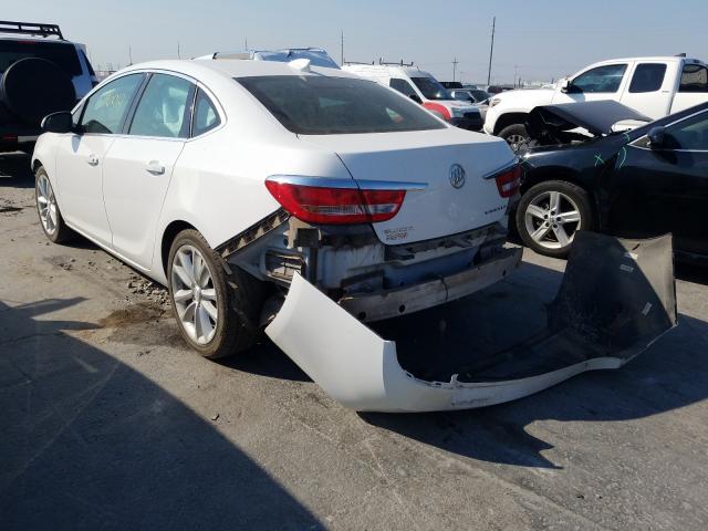 Photo 2 VIN: 1G4PR5SK3F4120985 - BUICK VERANO CON 