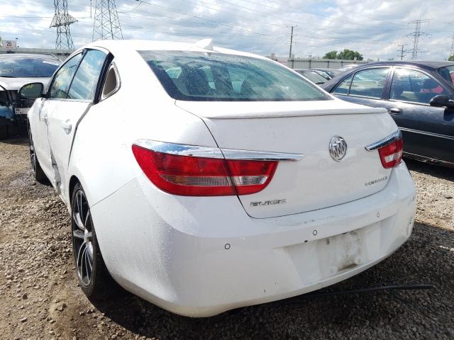 Photo 2 VIN: 1G4PR5SK3H4114560 - BUICK VERANO SPO 